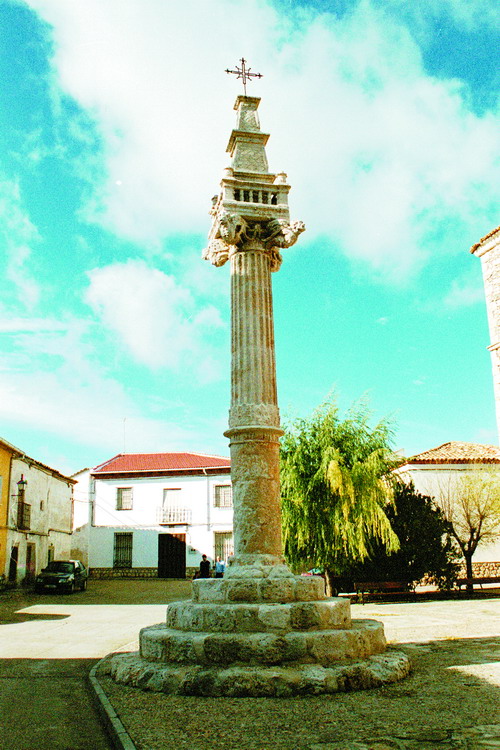 picota de fuentenovilla2