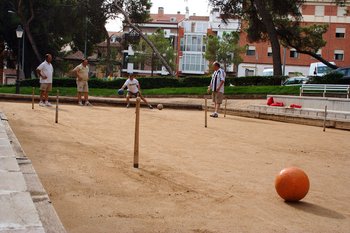 090425bolosCastellanosLC