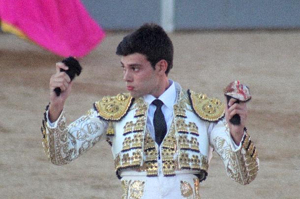 NovilladaDomingo CarlosSanchez3