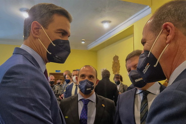 Alberto Rojo Pedro Sánchez cuartel del GEO 1