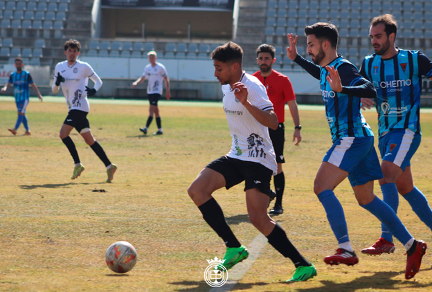 Partido entre Conquense y Azuqueca que terminó con empate 0-0. Foto U.B. Conquense 1