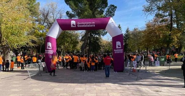 25N Marcha solidaria Opañel Foto Sati Barra 1