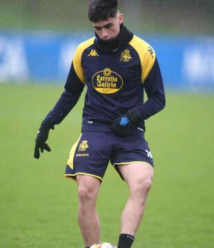 Pablo Muñoz procedente del Marbella ficha con el Deportivo Guadalajara Foto  Iago López  1