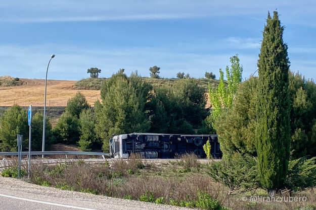 Accidente camión Ronda Norte Foto José Luis Ranz Yubero 6