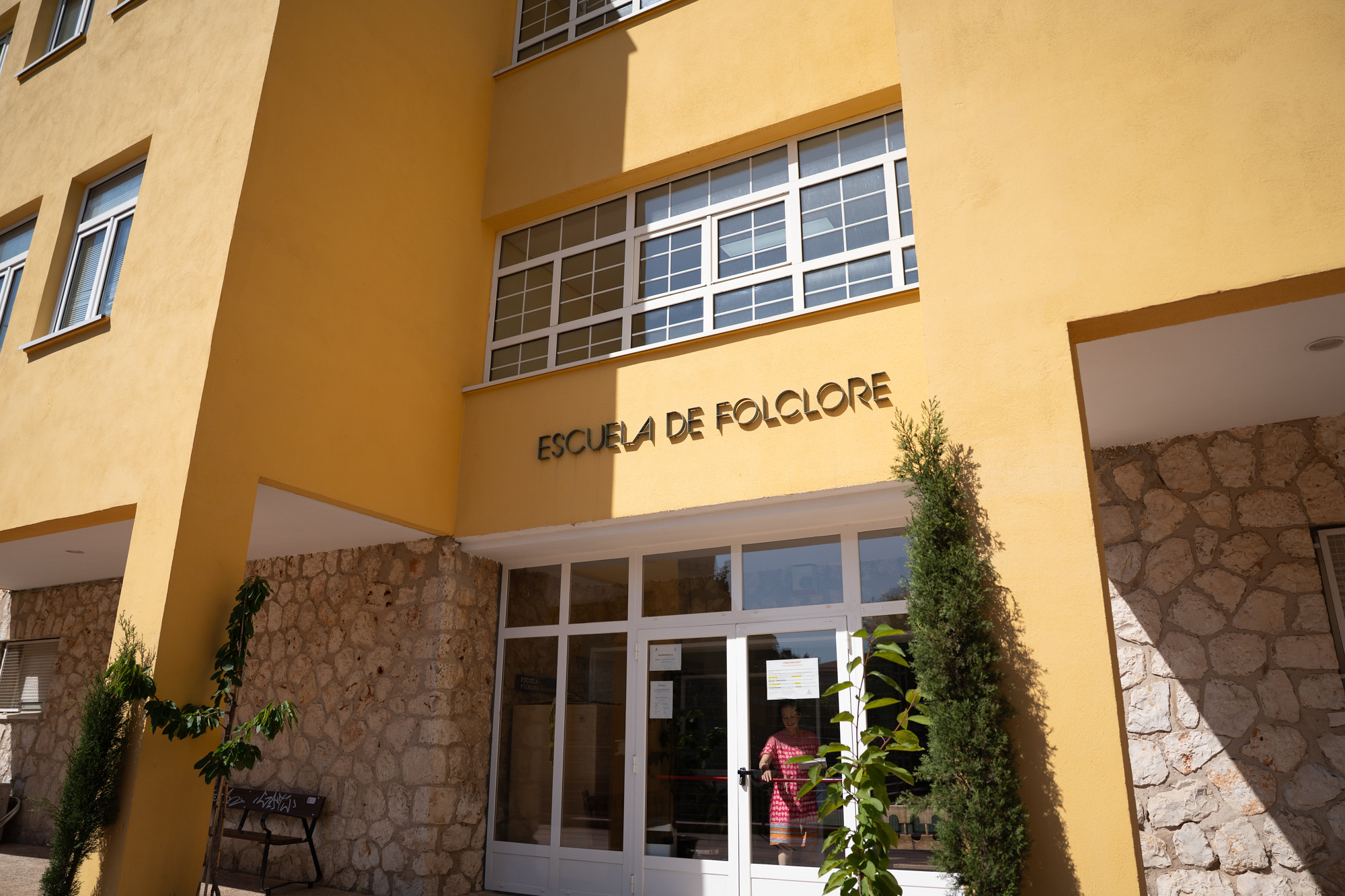 Escuela de Folklore
