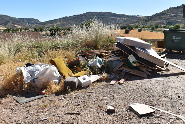 Iriépal Basura Foto PSOE 1
