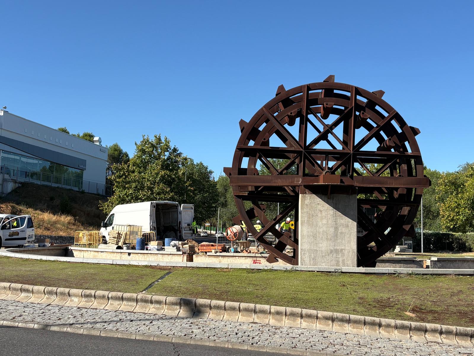 rotonda agricultores noria obras
