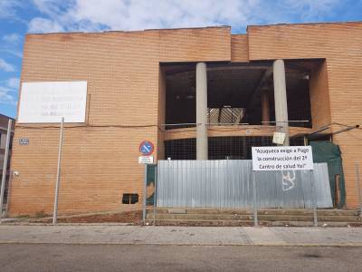 cartel segundo centro salud 1