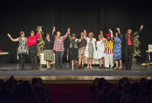 La cena de las idiotas 76