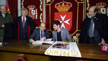 Foto Diputacion 1 Su Peso en Miel 7.04.18