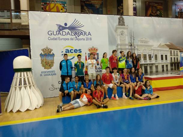 2018-09-16 badminton grupoIMG 20180916 132727