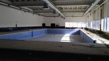 Piscina climatizada de Valdeluz1