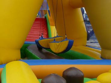 bouncy-castle-442864 1920