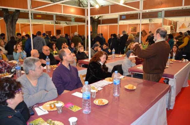 Foto Feria Apícola - Catas comentadas