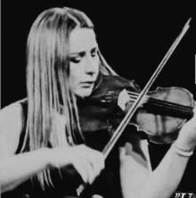 072823 Elena Mikhailova en el Palacio del Infantado 1