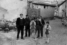 MURIEL. La plaza. Angel Paco Javier Francisco Casimiro y Jesus. Anos 70