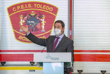 page mano levantada 20210210