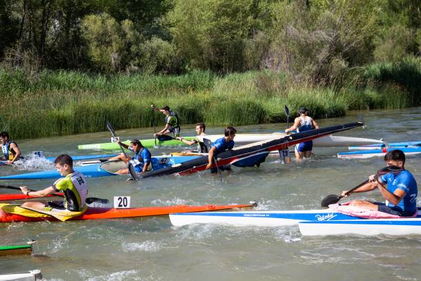 23 descenso por el tajo trillo-4