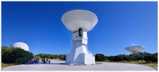 AstroYebes radomo antena 13 metros y Aries XXI