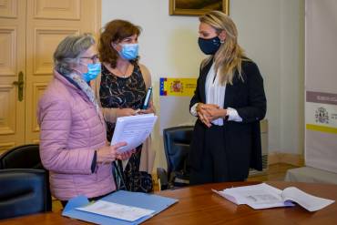 Firmas autobús Madrid Atienza SAMAR María Jesús Merino