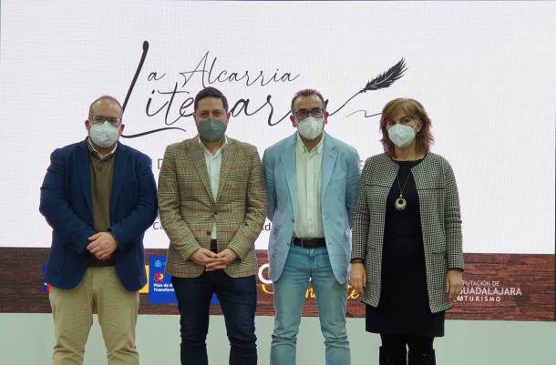 Alcaldes y subdelegada presentacion Plan Turistico Alcarria Literaria