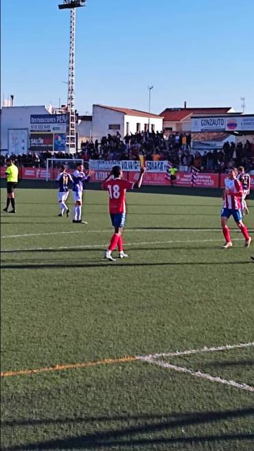 Kofi celebra el gol anotado ante el Deportivo Foto C.D Torrijos