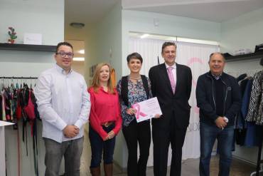 Nessa Shopper Primer Premio Escaparate en Rosa