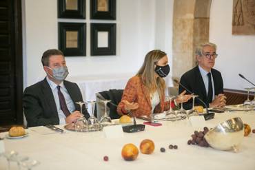 Sigüenza IX Centenario Page Empresarios 1