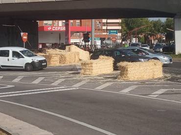 paja en cuatro caminos