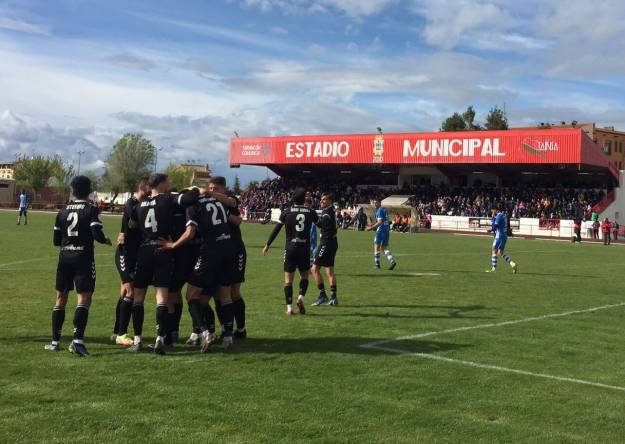 celebración del tercer gol del Depor. Foto Luis Barra