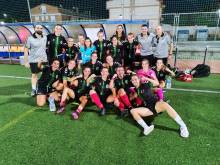 Las jugadoras de Encinar celebran el triunfo ante el Daimiel Foto Dinamo Guadalajara