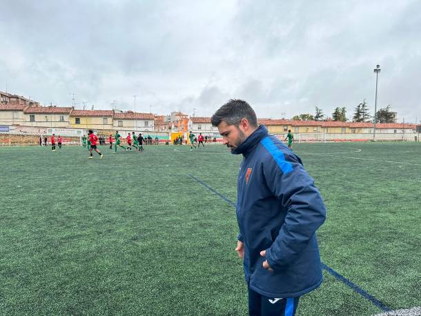 Juani autor de una remontada espectacular con el Azuqueca B pensativo en Cuenca