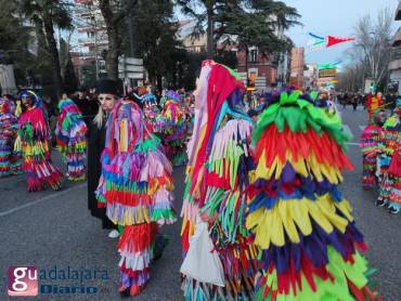 Carnaval Gu Pregón Desfile Botargas