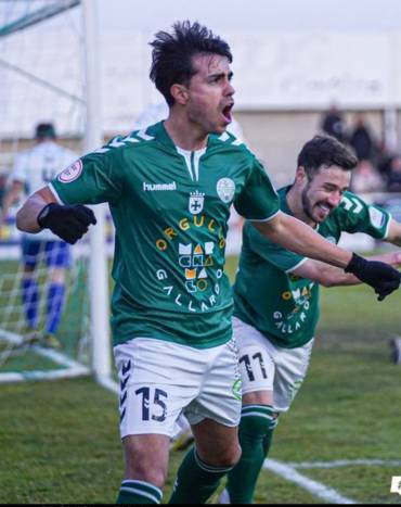 Dani Peinado debut y gol con el Marchamalo Instagram del CD Marchamalo