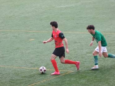 Fernando Cuenca destacado ante el Toledo B. Foto Luis Blasco