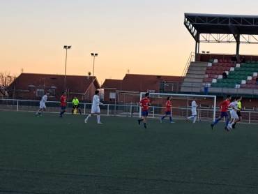El Cabanillas-Alcázar terminó con empate sin goles Foto Nora Roldaán
