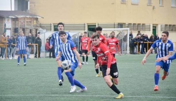 El Hogar Alcarreño inferior al San José Obrero Foto El Deporte Conquense 1