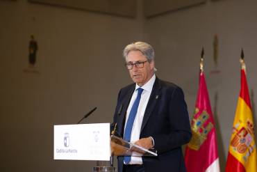 El rector de la UAH José Vicente Saz