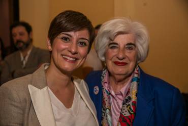 Joan Manuel Serrat premio Abogados de Atocha Paca Sahuquillo