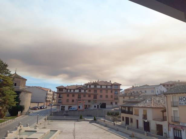 IFOCAM Incendio Ocentejo 11-ABR-2023 Whatsupp enviado por Largacha 1