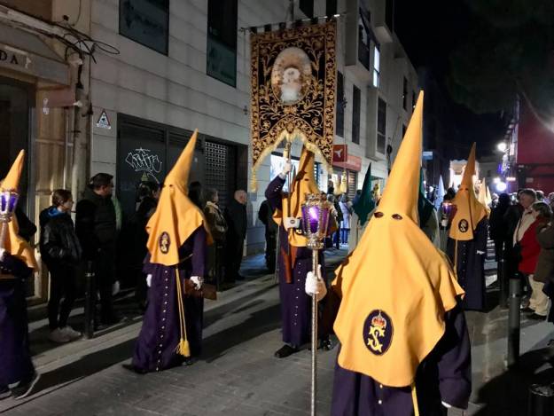 Semana Santa GU Lunes Santo Virgen de la Misericordia Foto Yayo Ruiz 3