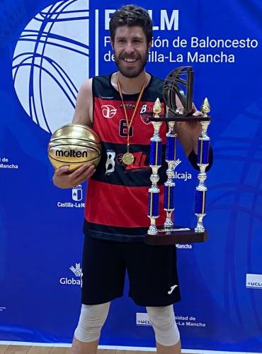 Jorge Barra mejor jugador de la Final a 4. Espectacular en los dos partidos aupando a los suyos a Liga EBA 1 1