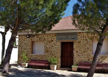 Ayuntamiento de Santiuste Foto Adel Sierra Norte 2