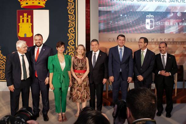 Page-posesion-foto-familia