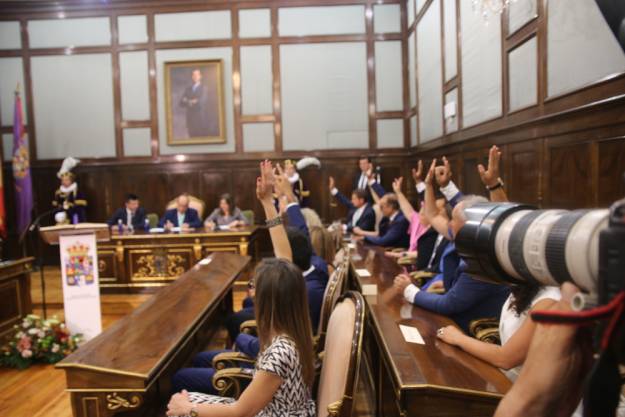 5 Constitución de la Diputación - votación PSOE