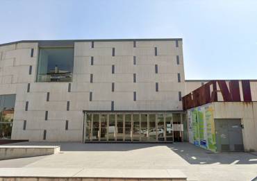 Fachada Teatro Buero Vallejo