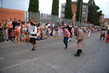 Ferias GU 2023 Carrozas Literatura Genérica 2 Foto Eduardo Bonilla