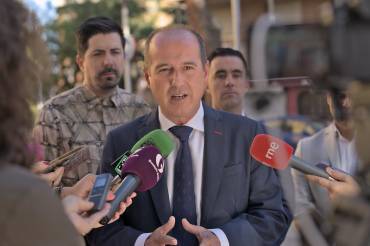 Alberto Rojo responde a Guarinos