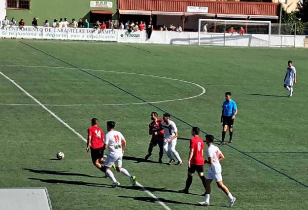 Complicada visita del Cabanillas a Noblejas Foto Nora Roldán 1