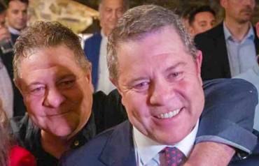 Javier García Page - gemelo de Emiliano 1